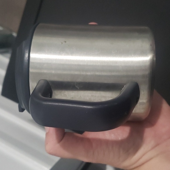12 ounce Stanley‎ brand metal coffee cup with screw on lid - Picture 8 of 10